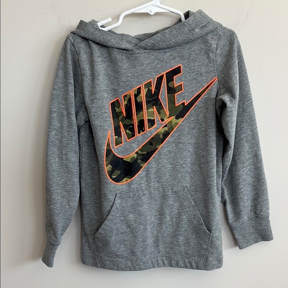 Nike Kids Gray Hoodie with Camo Logo size 5-6 yrs - Picture 1 of 7